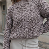 Pull Éva