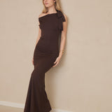 Robe Naomie