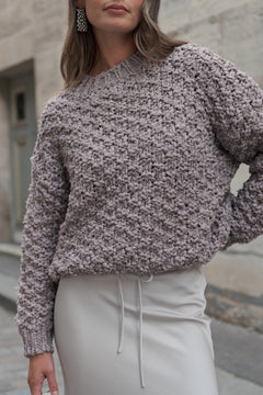 Pull Éva